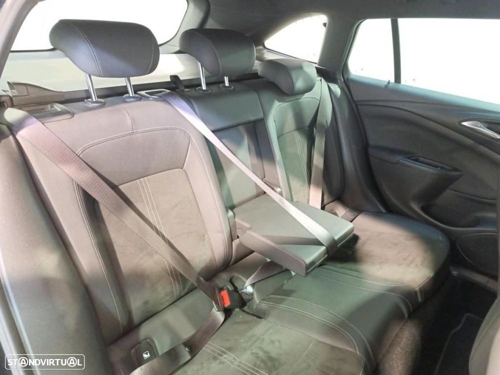 Opel Astra Sports Tourer 1.5 D Ultimate S/S - 6