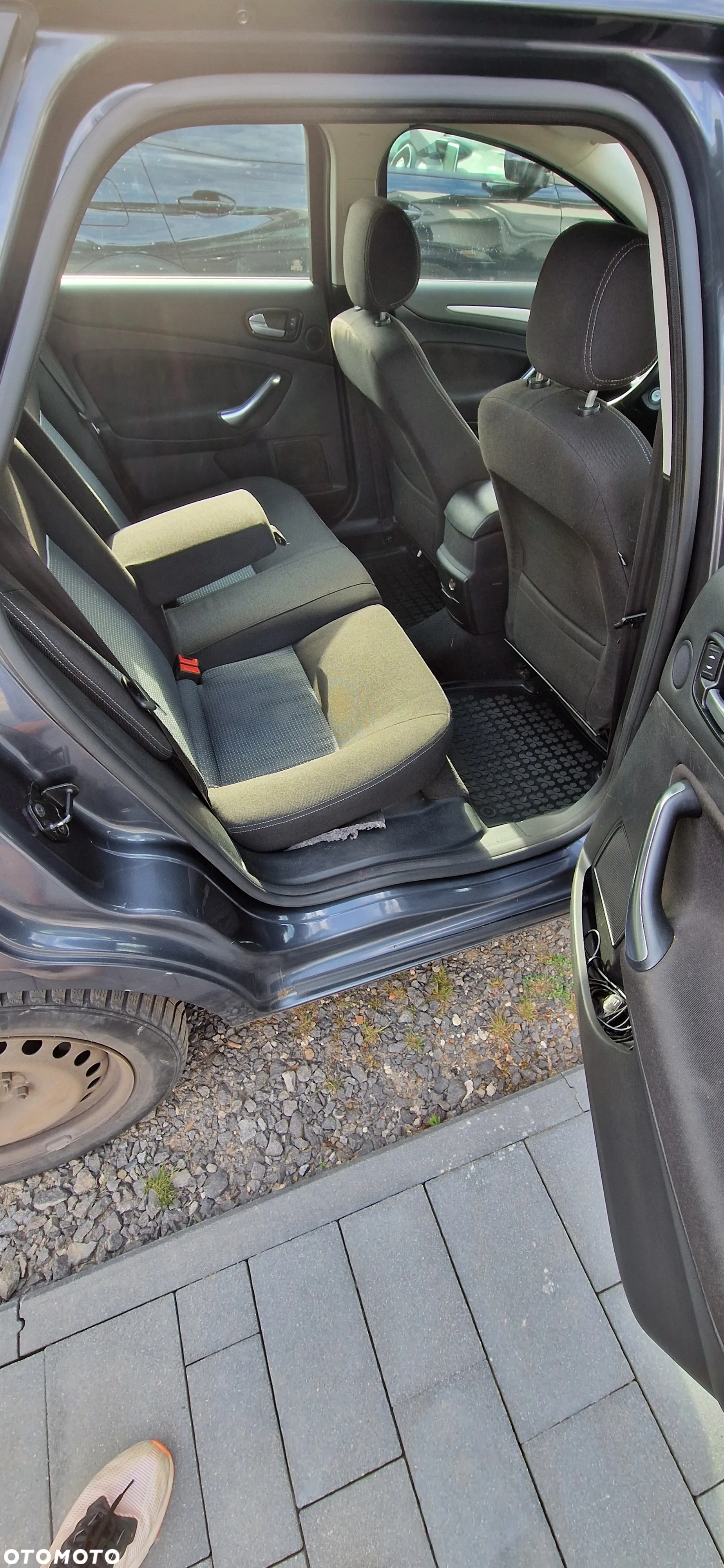 Ford Mondeo 1.6 Ambiente - 12