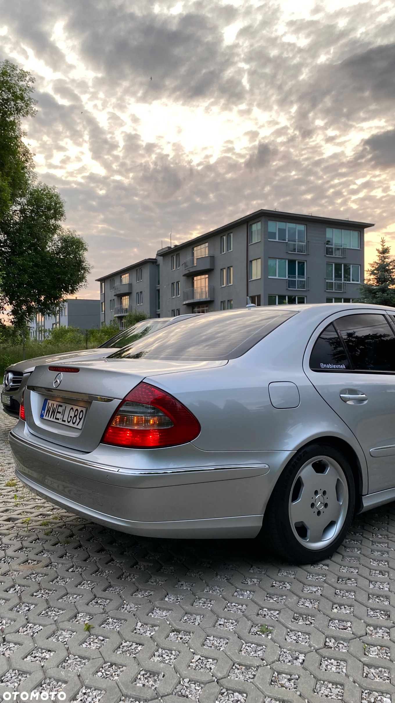 Mercedes-Benz Klasa E - 2