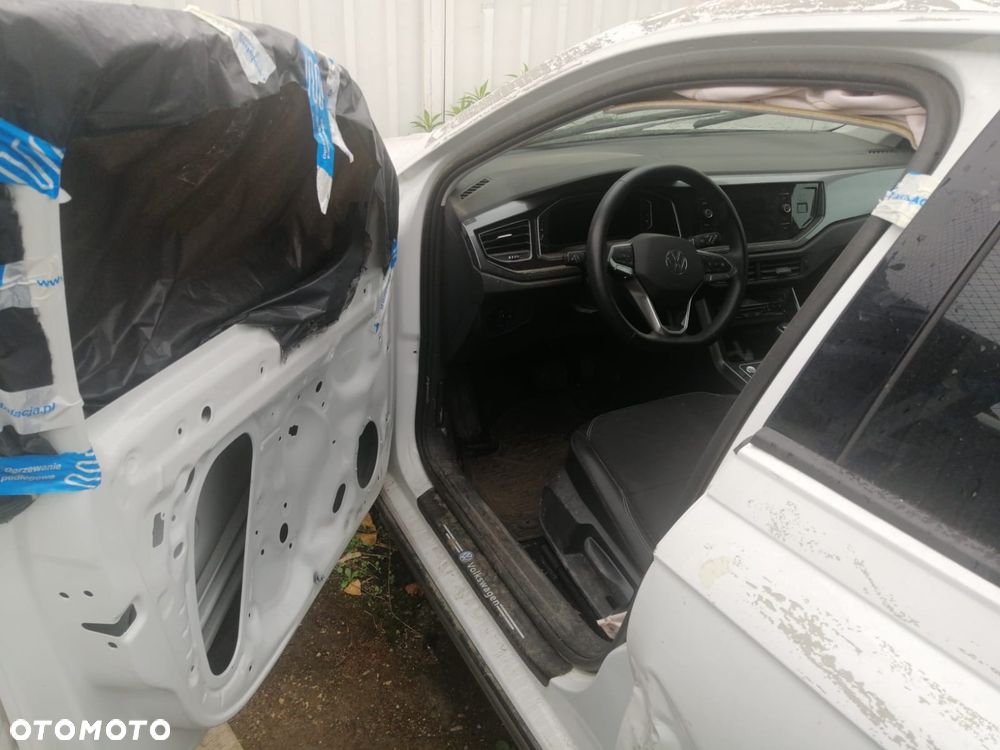 Volkswagen Taigo - 10
