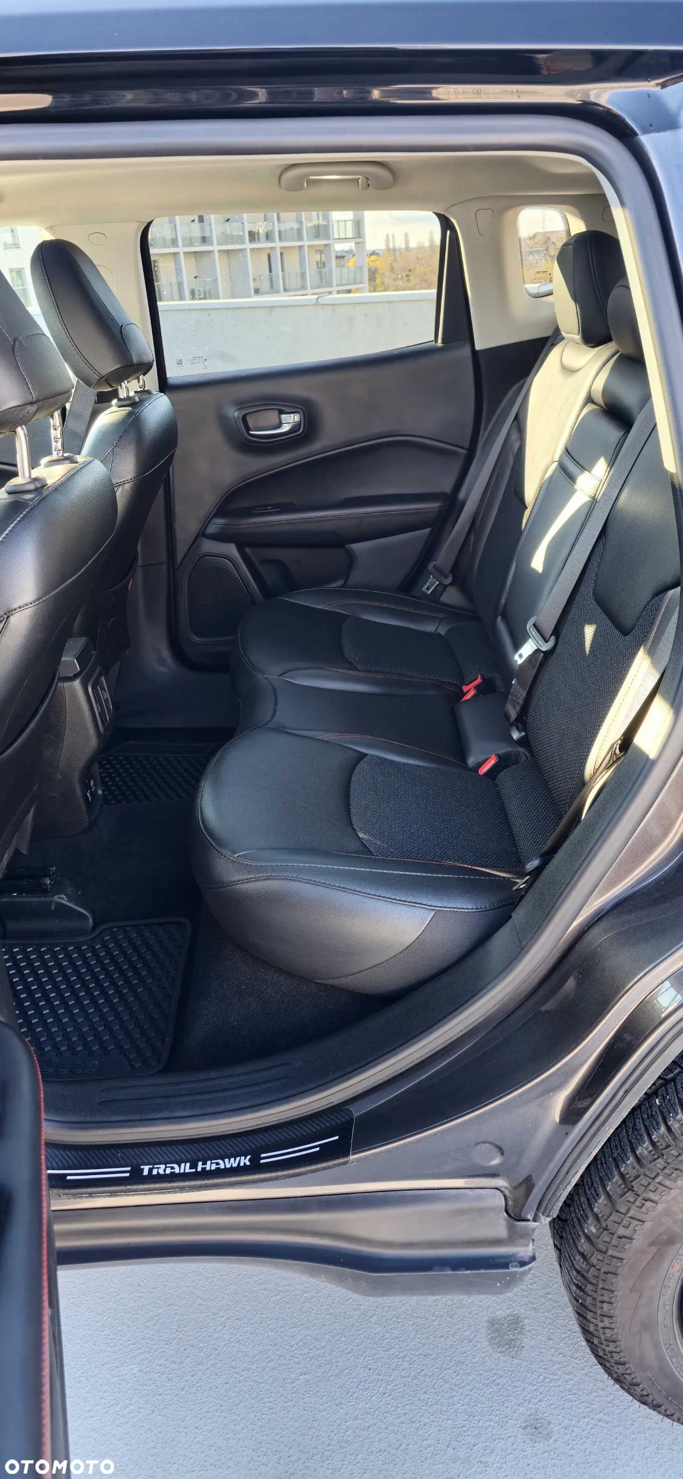 Jeep Compass - 13