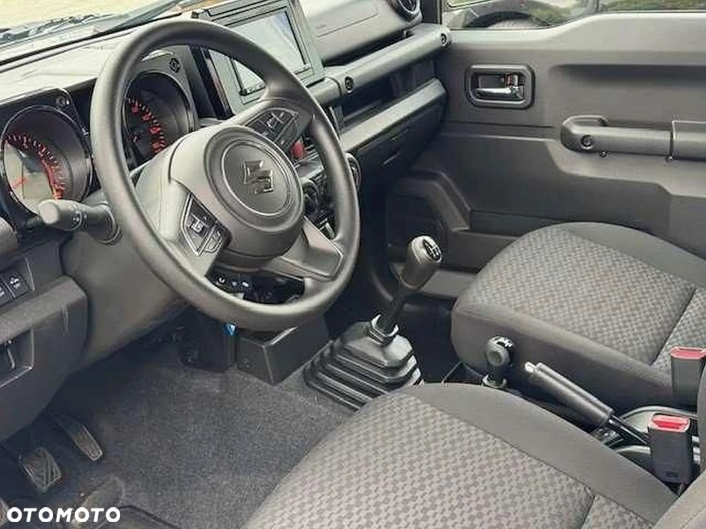 Suzuki Jimny 1.5 Pro - 6