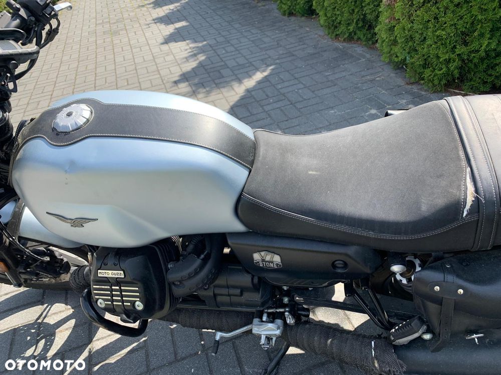 Moto Guzzi V7 - 5