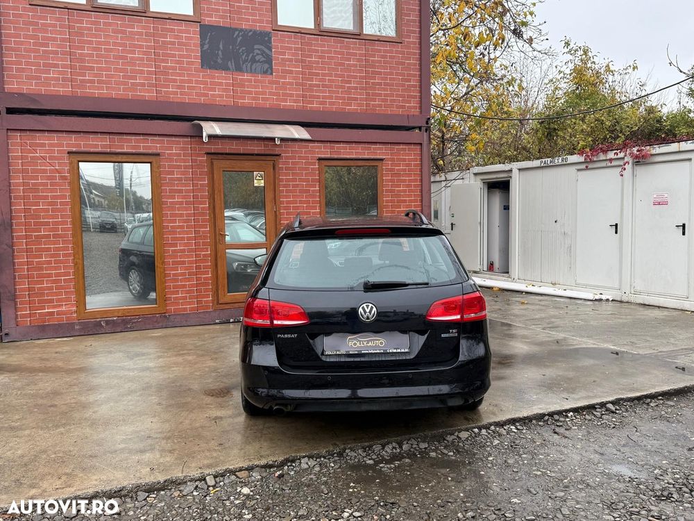 Volkswagen Passat - 36