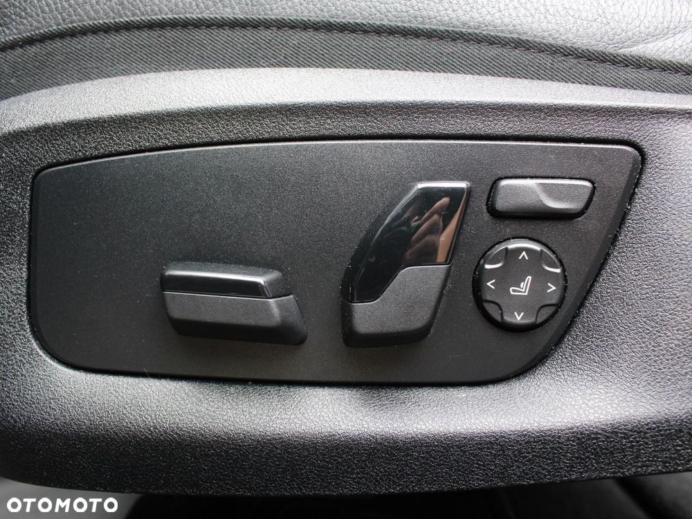 BMW Seria 5 - 15