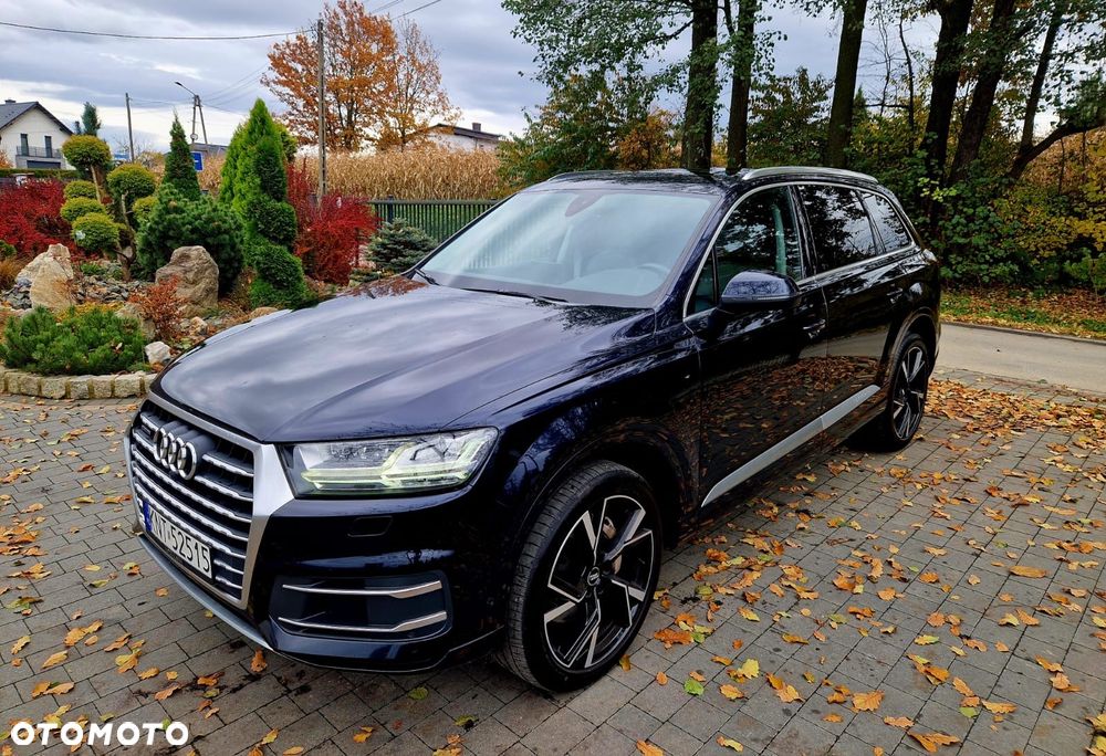 Audi Q7 - 1