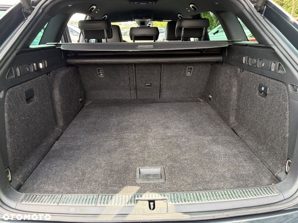 Skoda Superb 2.0 TDI SCR 4x4 L&K DSG - 38