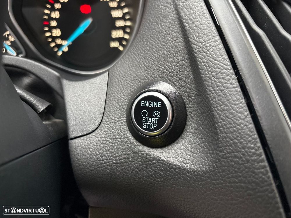 Ford Focus SW 1.5 TDCi EcoBlue Titanium - 20