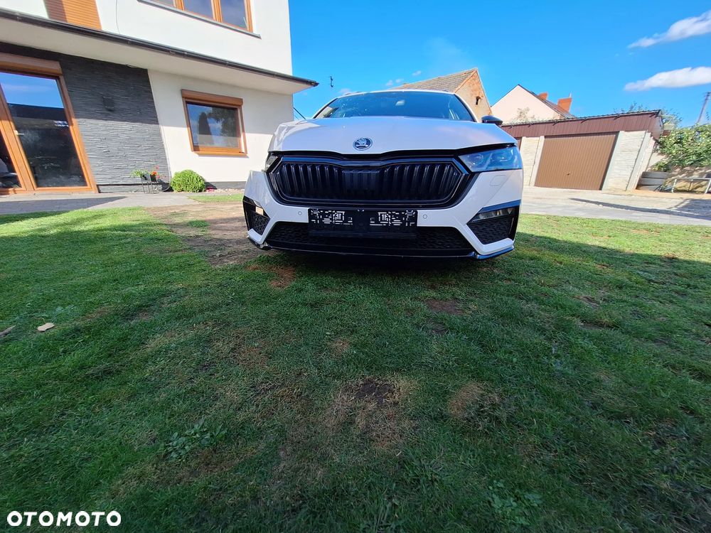 Skoda Octavia 2.0 TDI RS DSG - 13