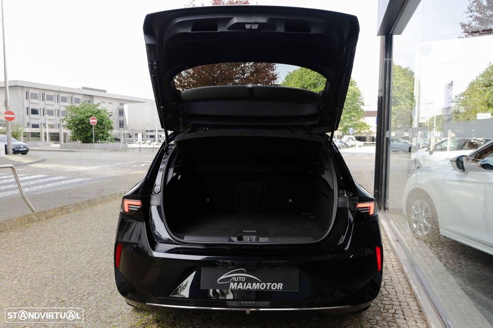 Opel Astra 1.5 D Elegance Aut. - 21