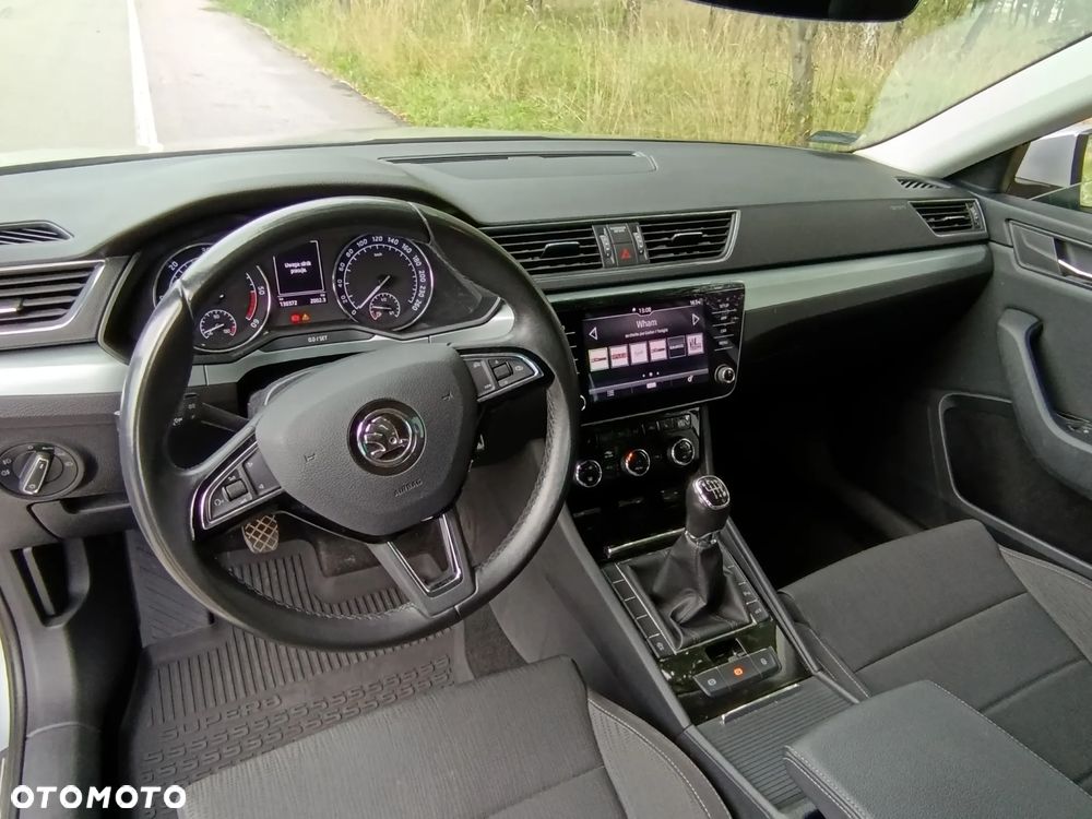 Skoda Superb 2.0 TDI Ambition - 18