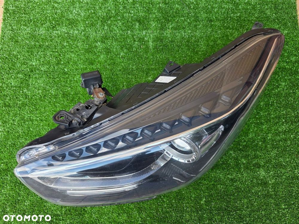 HYUNDAI I40 LIFT LAMPA LEWA PRZÓD PRZEDNIA - 2