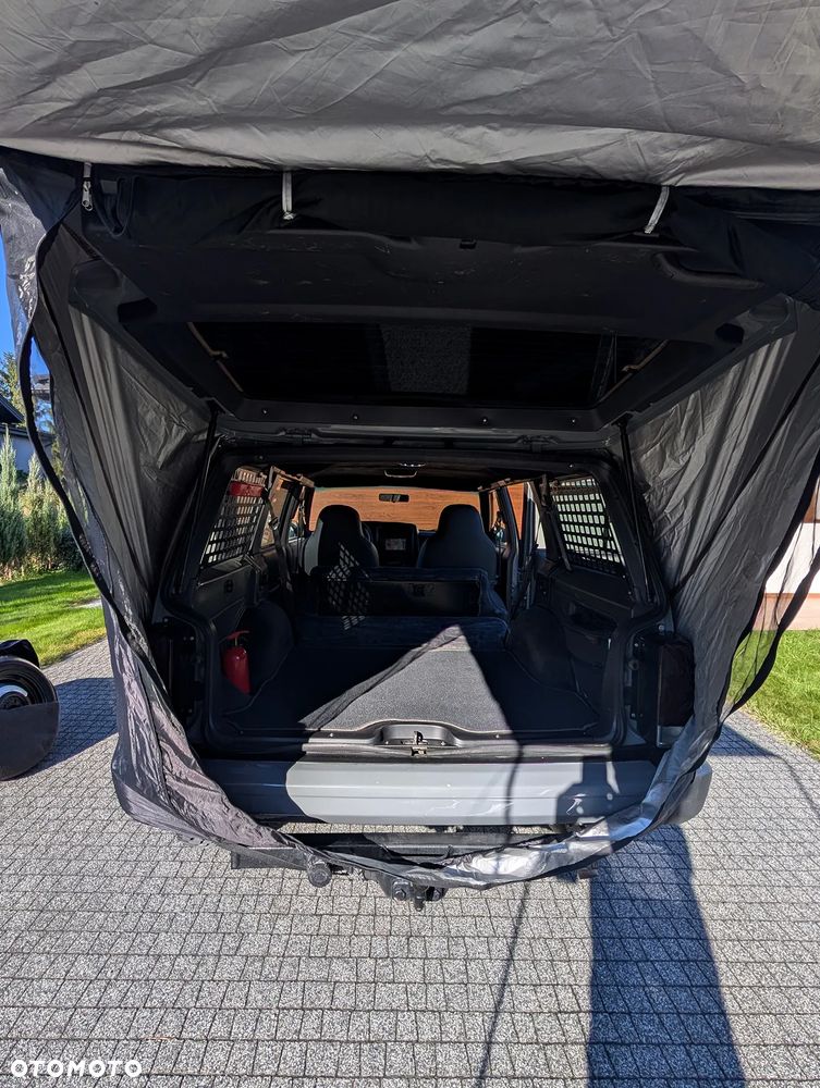 Jeep Cherokee 4.0 - 31