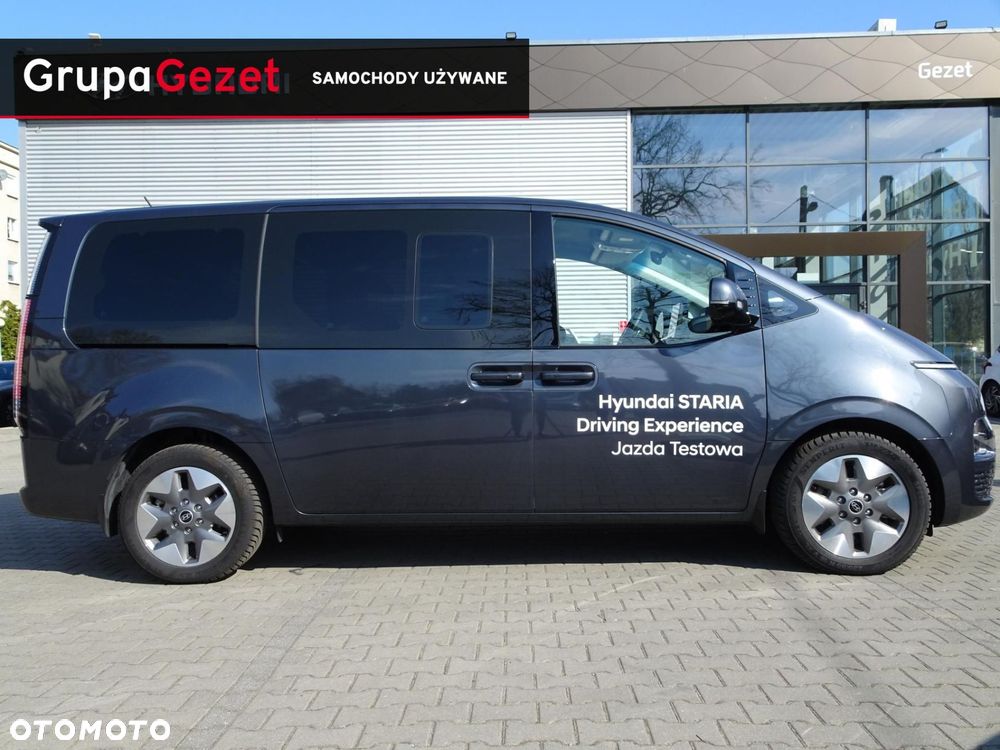 Hyundai Staria - 3