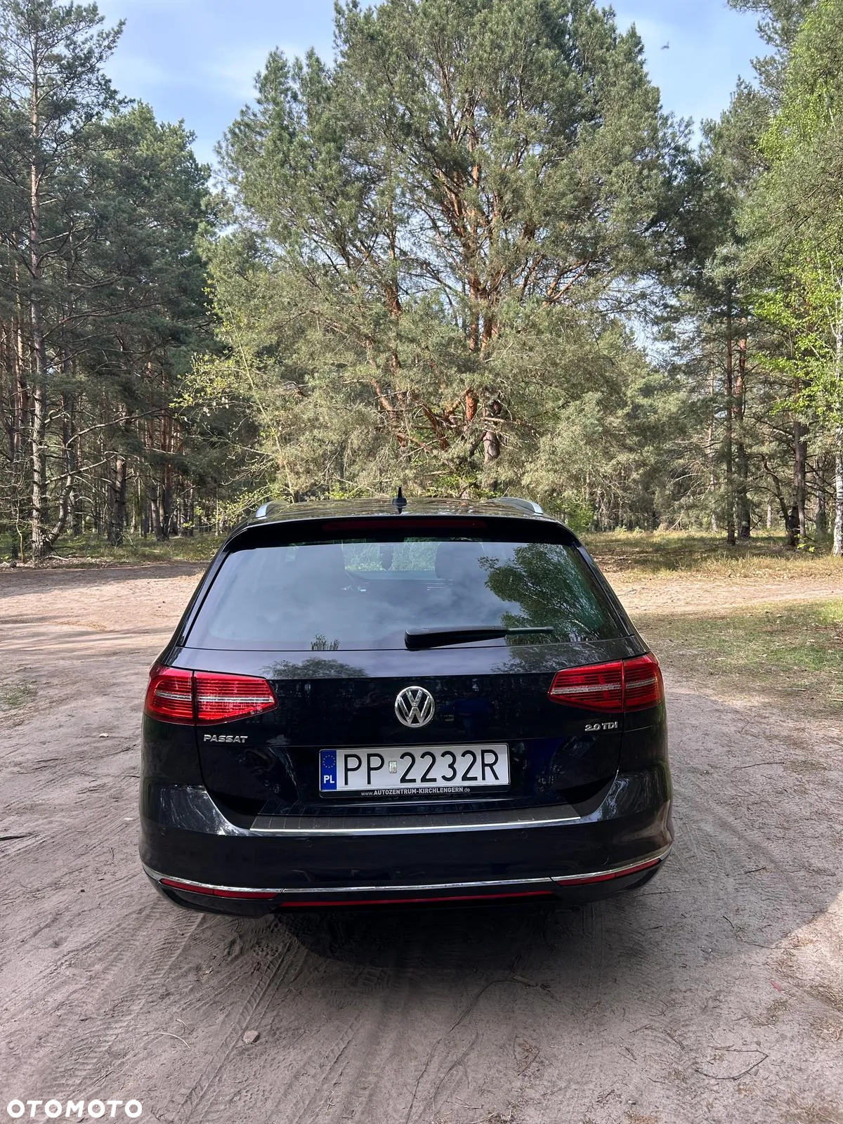 Volkswagen Passat 2.0 TDI BMT Highline - 8