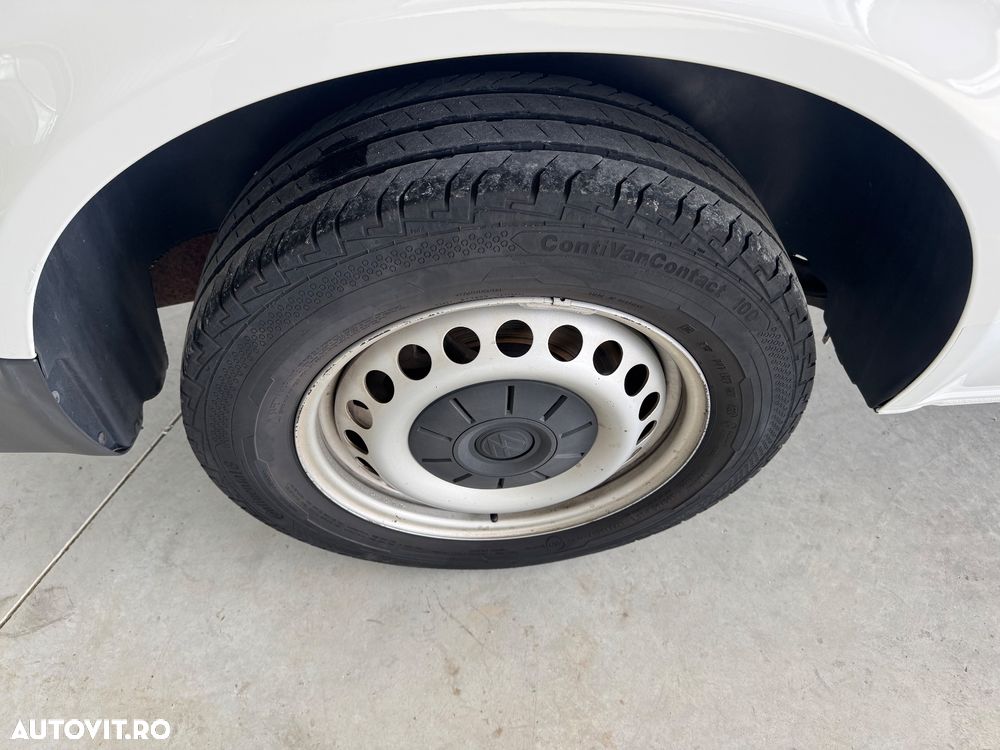 Volkswagen Transporter Lang - 31