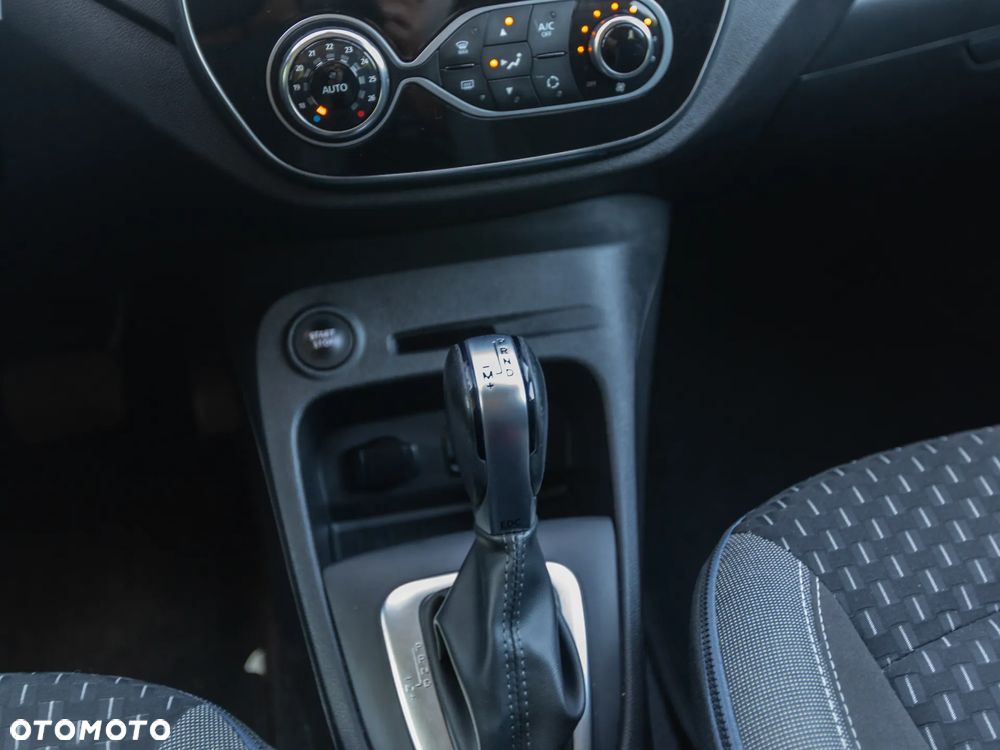 Renault Captur - 23