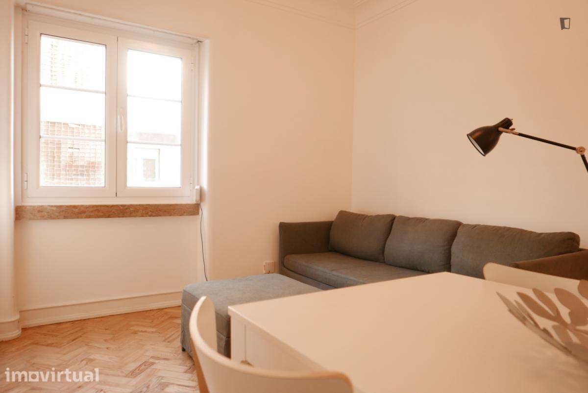 Apartamento com 3 quartos - localizado em Anjos Lisbon - Grande imagem: 2/14
