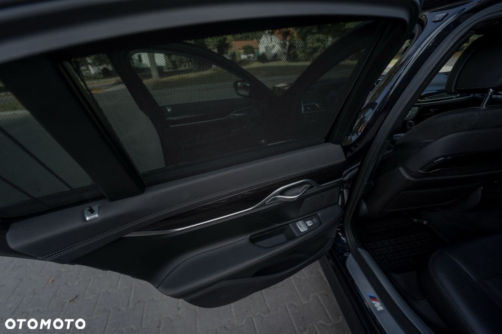 BMW Seria 7 - 14