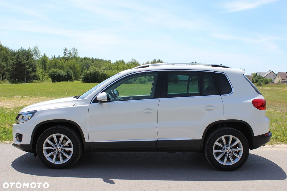 Volkswagen Tiguan 2.0 TDI 4Mot Perfectline R-Style DSG - 9