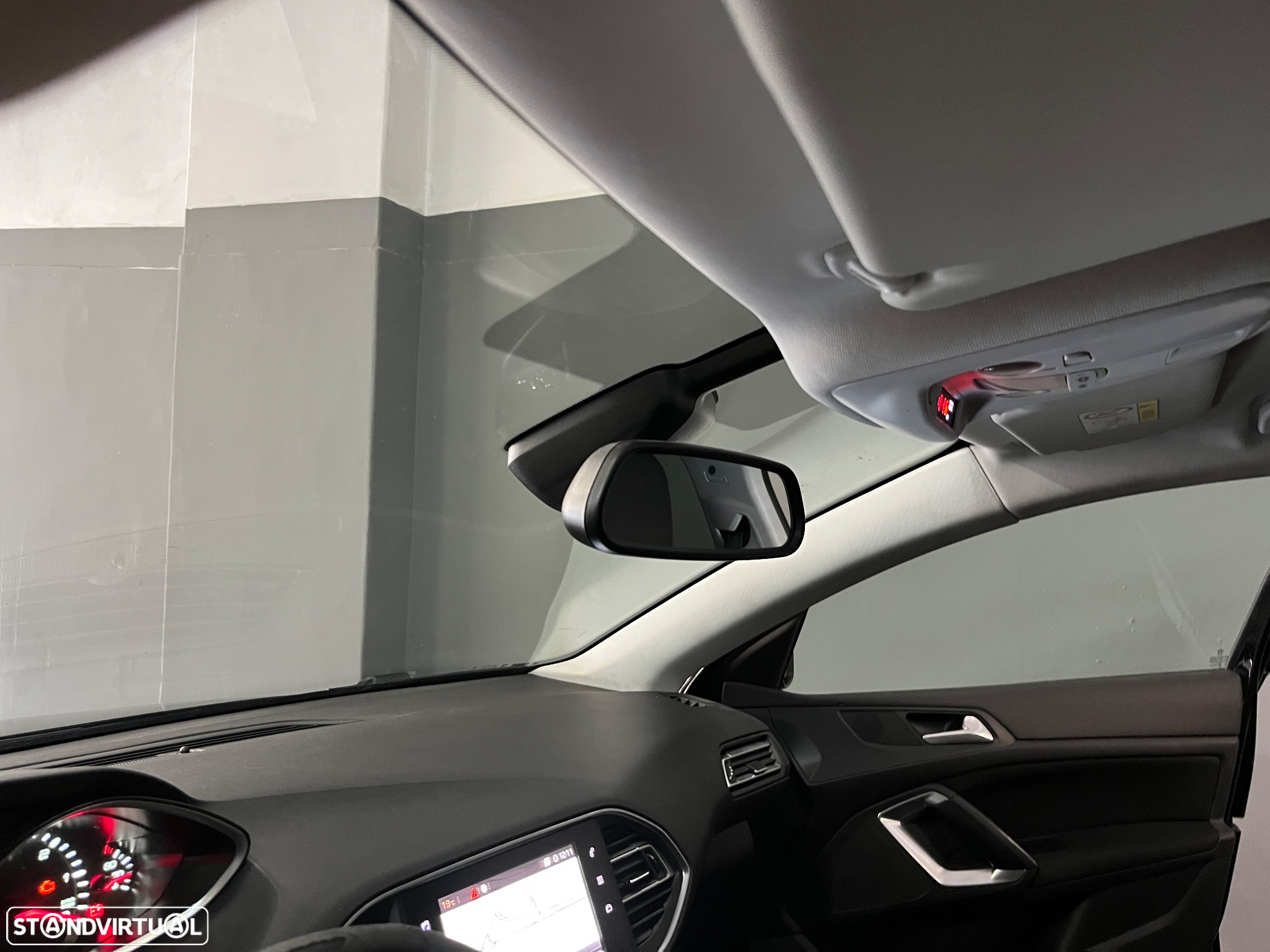 Peugeot 308 SW 1.6 BlueHDi Active - 19