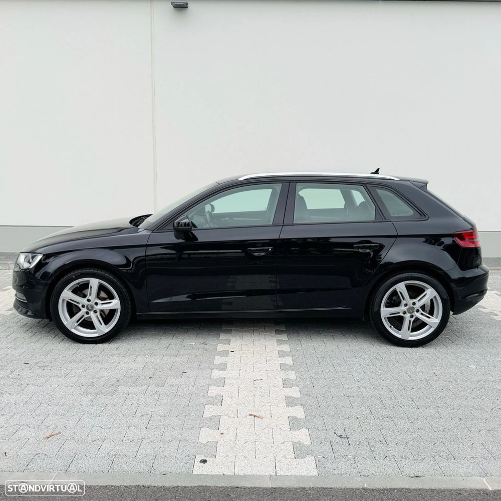 Audi A3 Sportback 1.6 TDI S tronic - 8