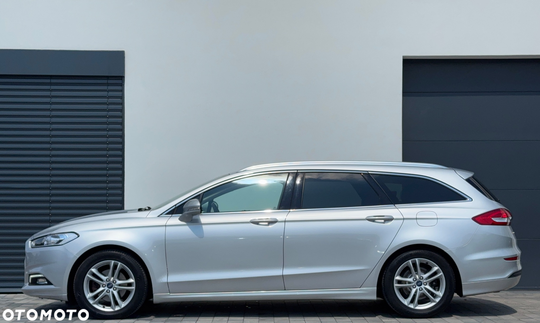 Ford Mondeo 2.0 TDCi Start-Stopp PowerShift-Aut Business Edition - 4