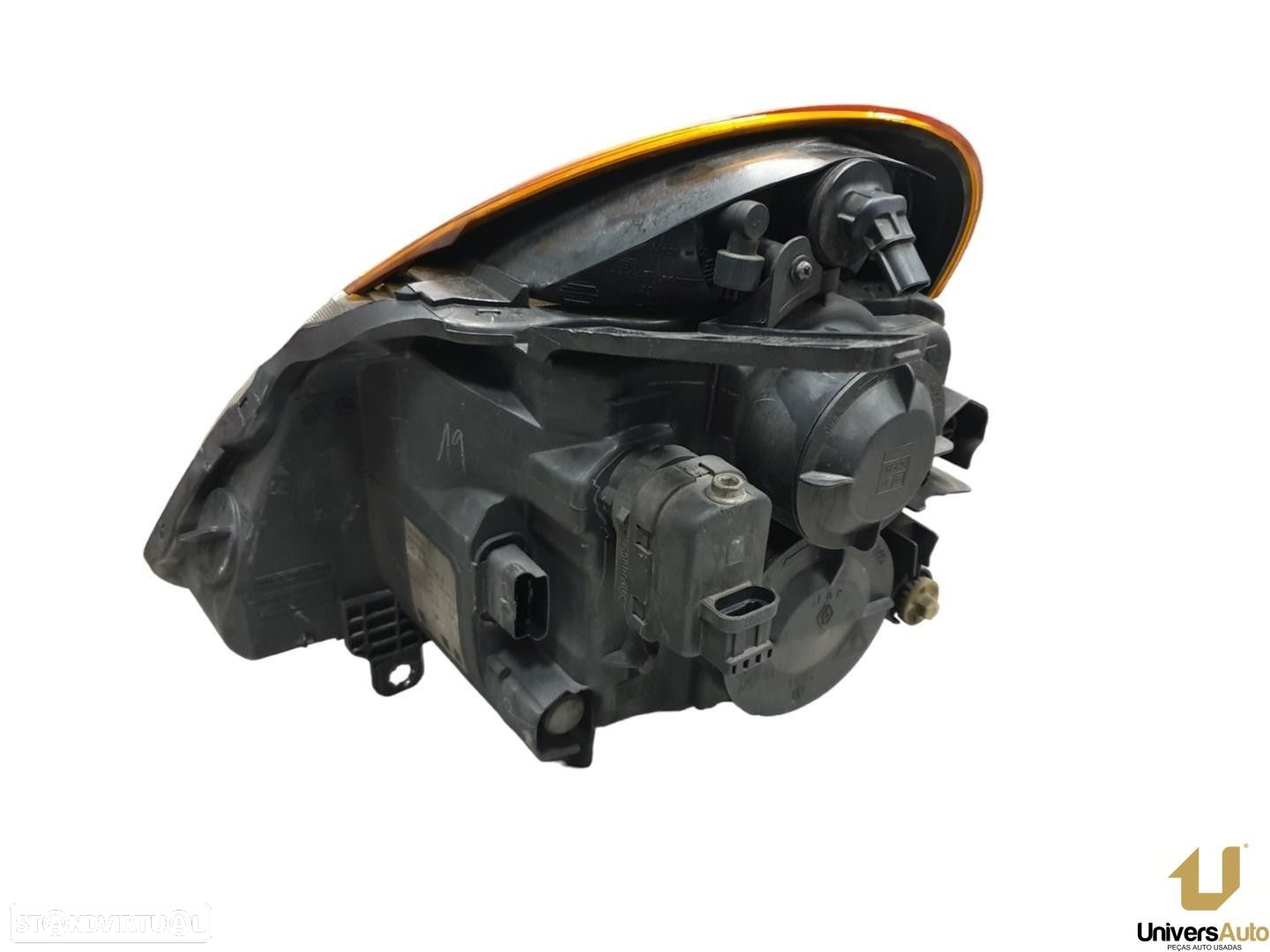 FAROL DIREITO RENAULT MODUS / GRAND MODUS 2005 -82003018131 - 3