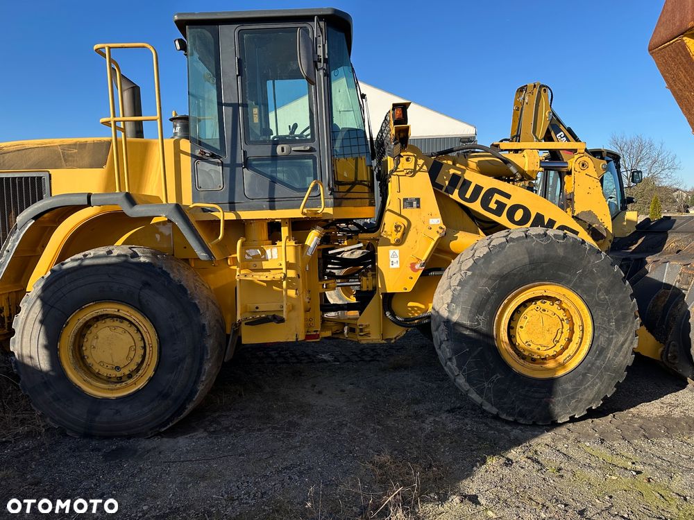 Liu Gong CLG862 lll Cat Liebherr JCB - 12