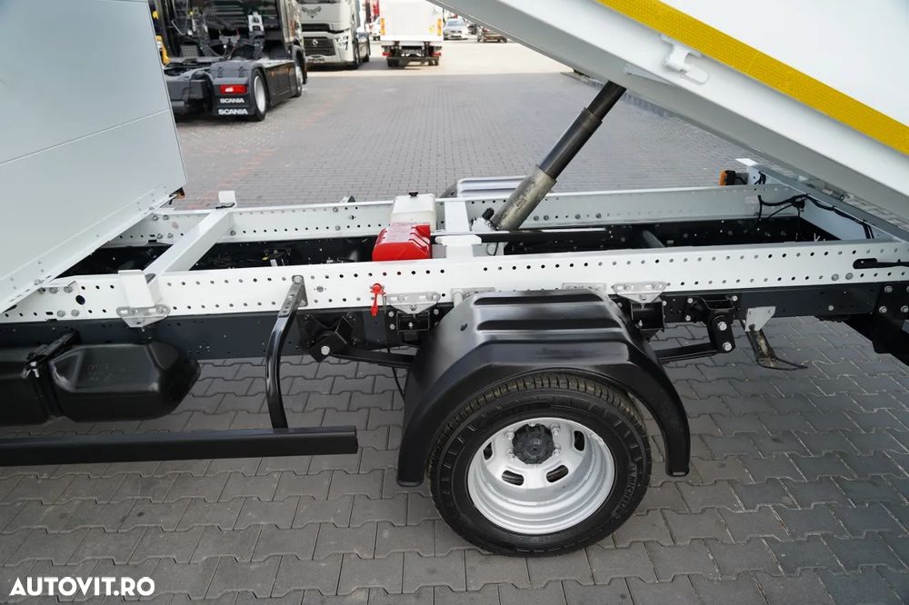 Iveco DAILY 35-150 / BASCULATOR SPATE / DUBLU / MANUAL / - 12