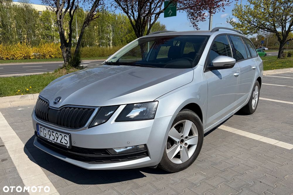 Skoda Octavia - 1