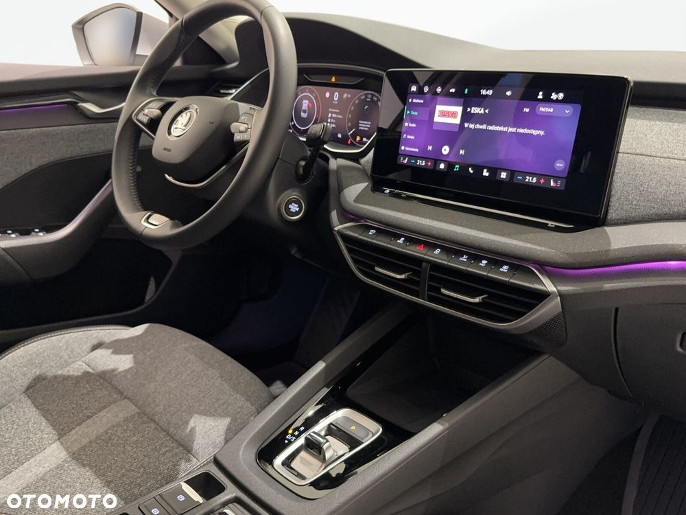 Skoda Octavia 2.0 TDI Selection DSG - 21