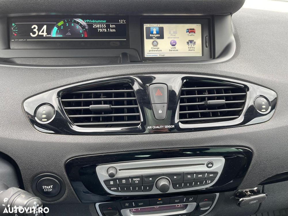 Renault Grand Scenic TCe 130 Bose Edition - 11