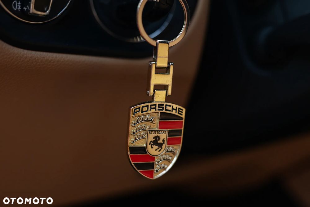 Porsche Macan - 36
