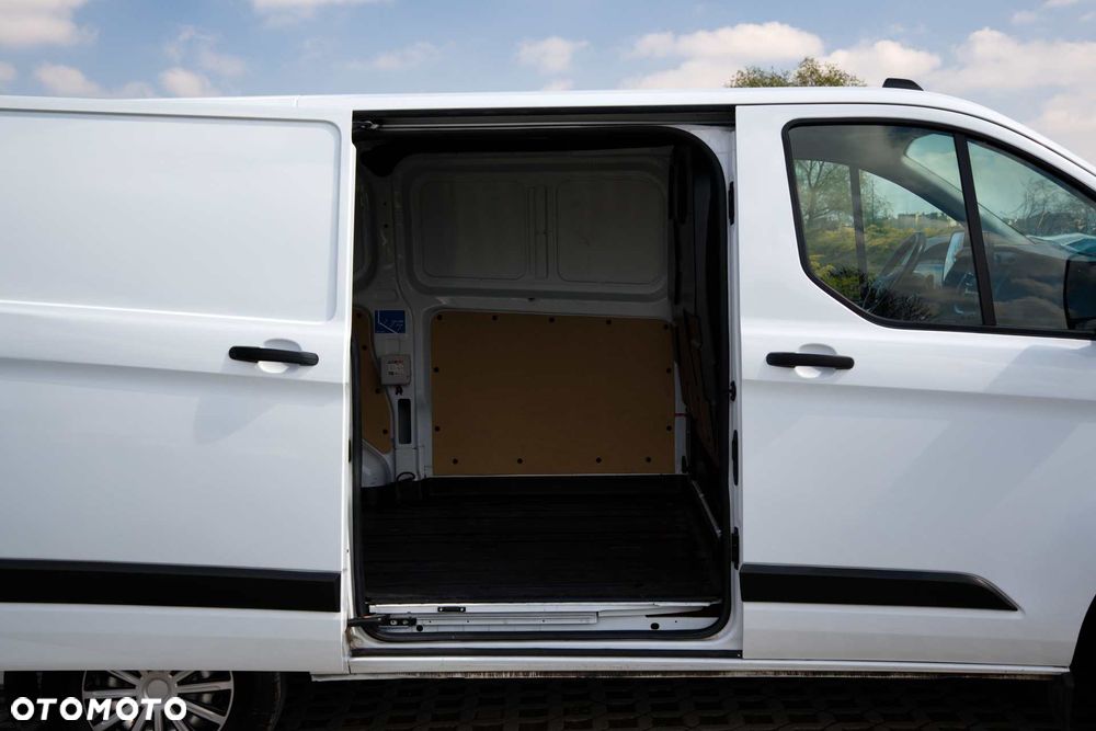 Ford Transit Custom L1H1 - 12