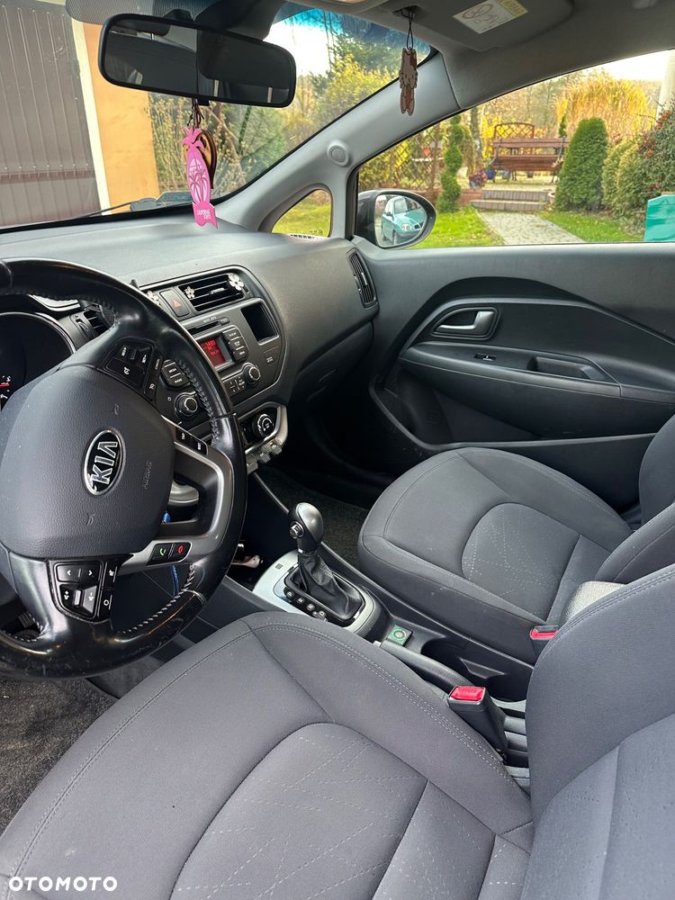 Kia Rio 1.4 M - 5