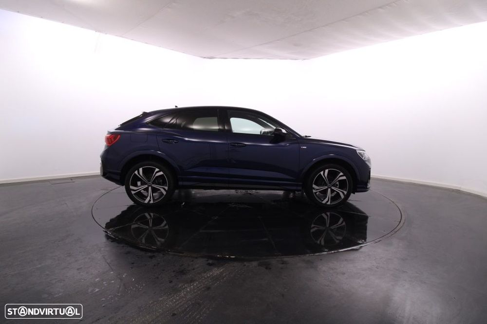 Audi Q3 Sportback 35 TDI S line S tronic - 9