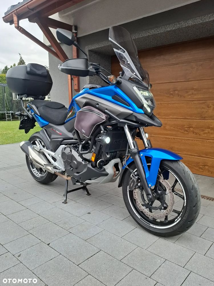 Honda NC - 6