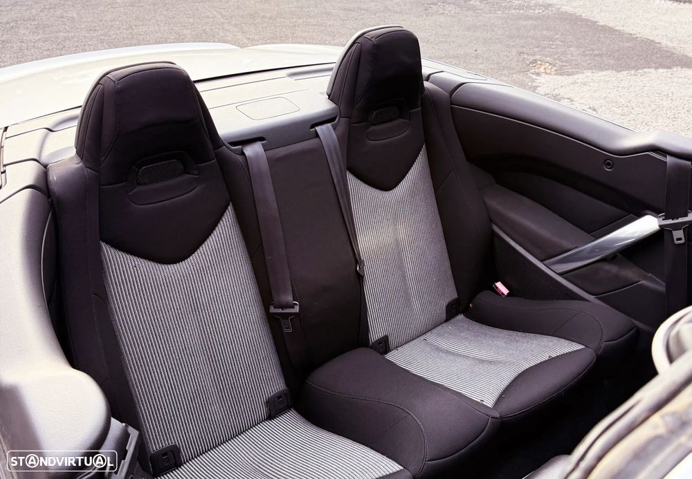 Peugeot 308 CC 2.0 HDi Sport - 12