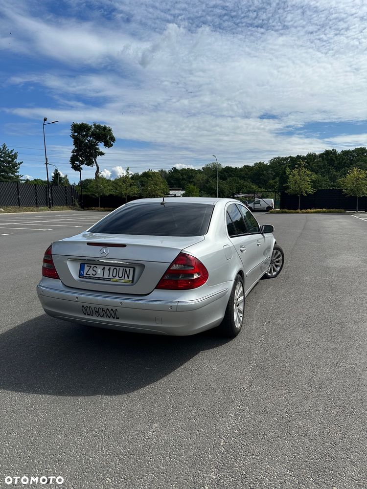 Mercedes-Benz Klasa E - 8