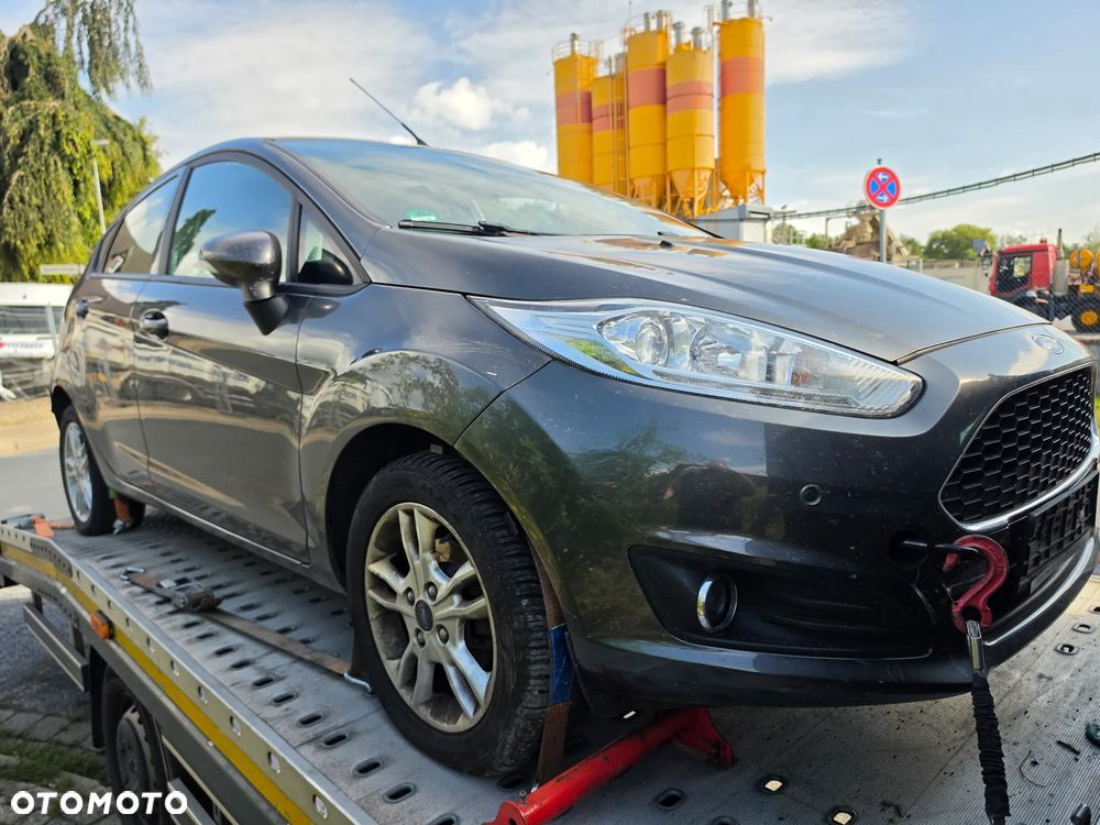 Ford Fiesta - 2