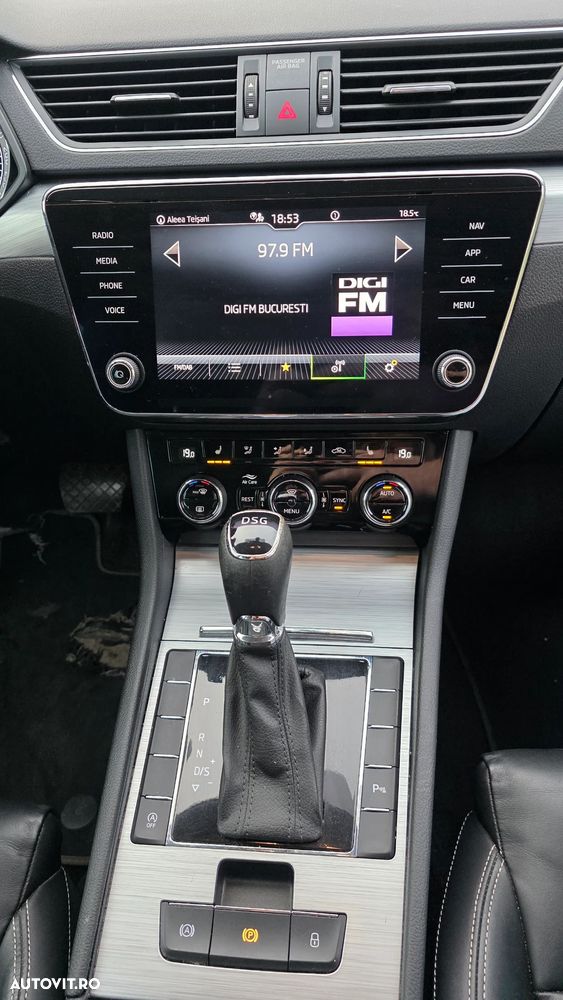 Skoda Superb 1.6 TDI DSG Ambition - 11