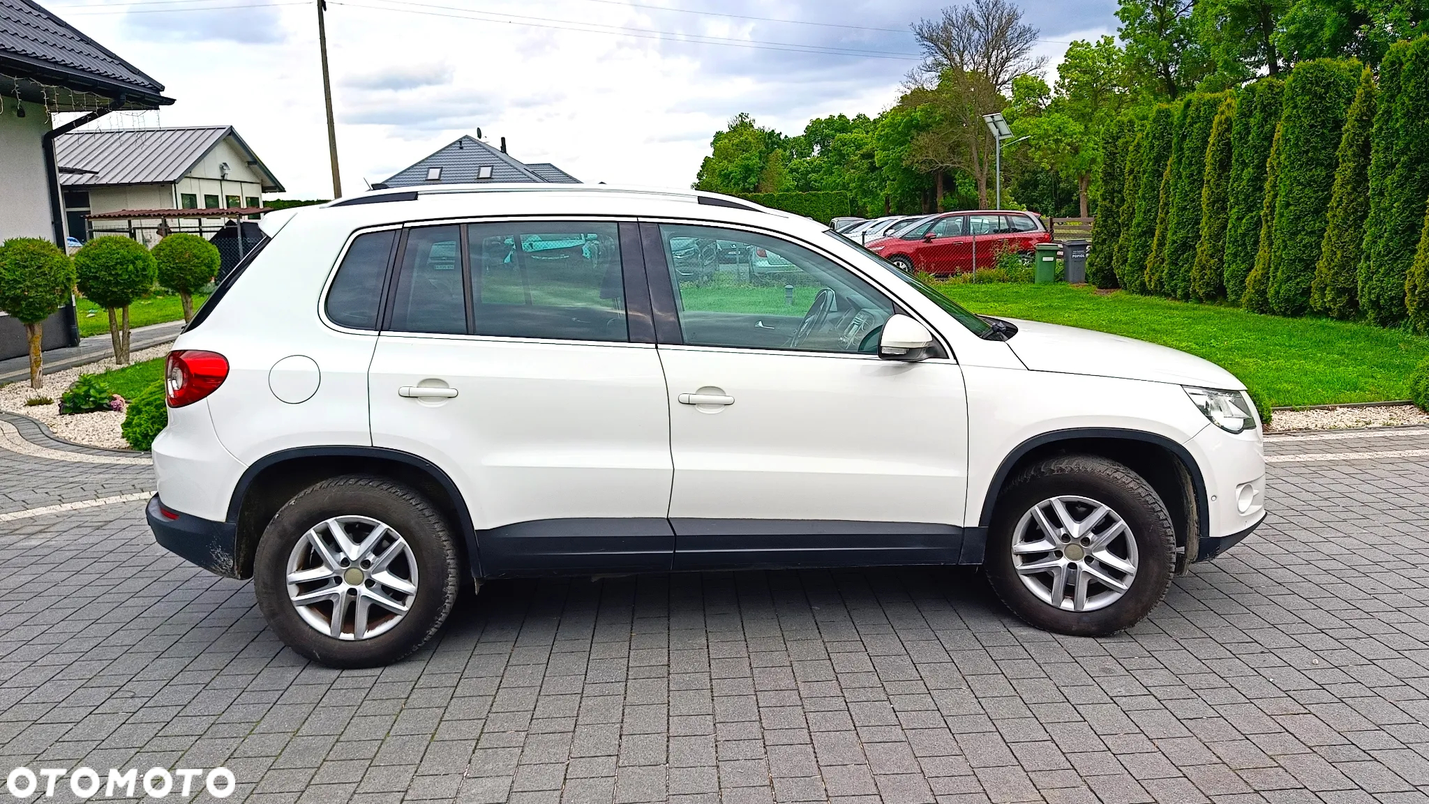 Volkswagen Tiguan - 10