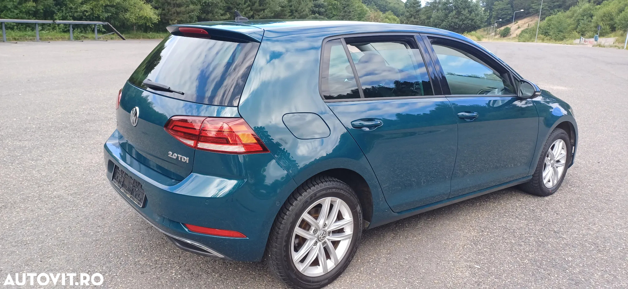 Volkswagen Golf 2.0 TDI (BlueMotion Technology) DSG Comfortline - 7