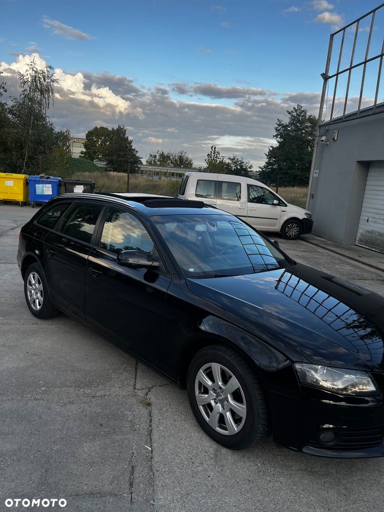 Audi A4 Avant 2.0 TDI - 8