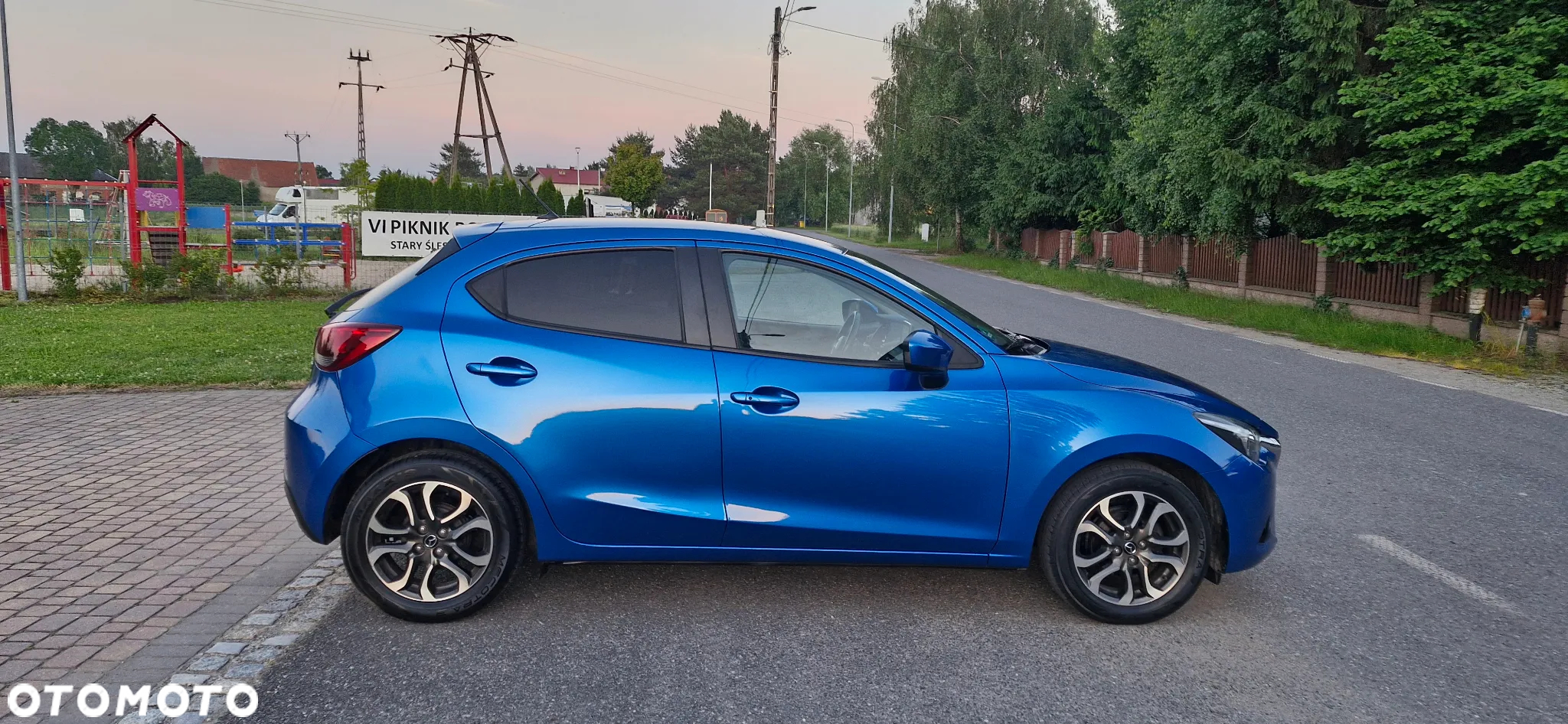 Mazda 2 SKYACTIV-G 90 Sports-Line - 12