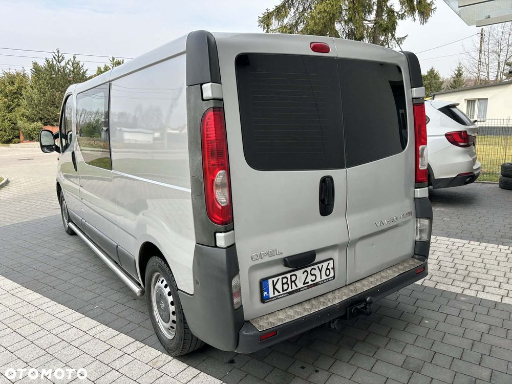Opel Vivaro L2H1 2.9t - 16