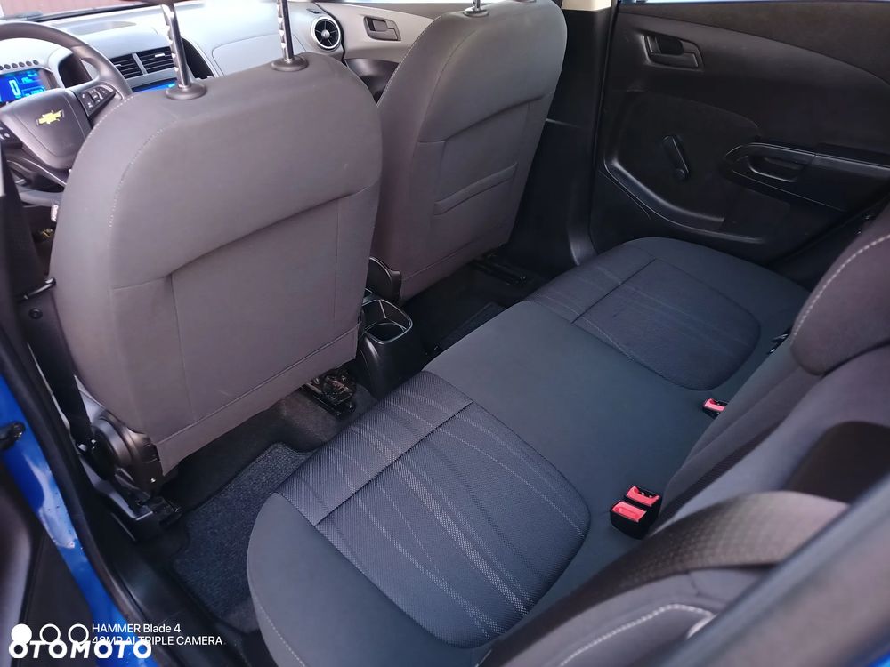 Chevrolet Aveo 1.2 LT - 8