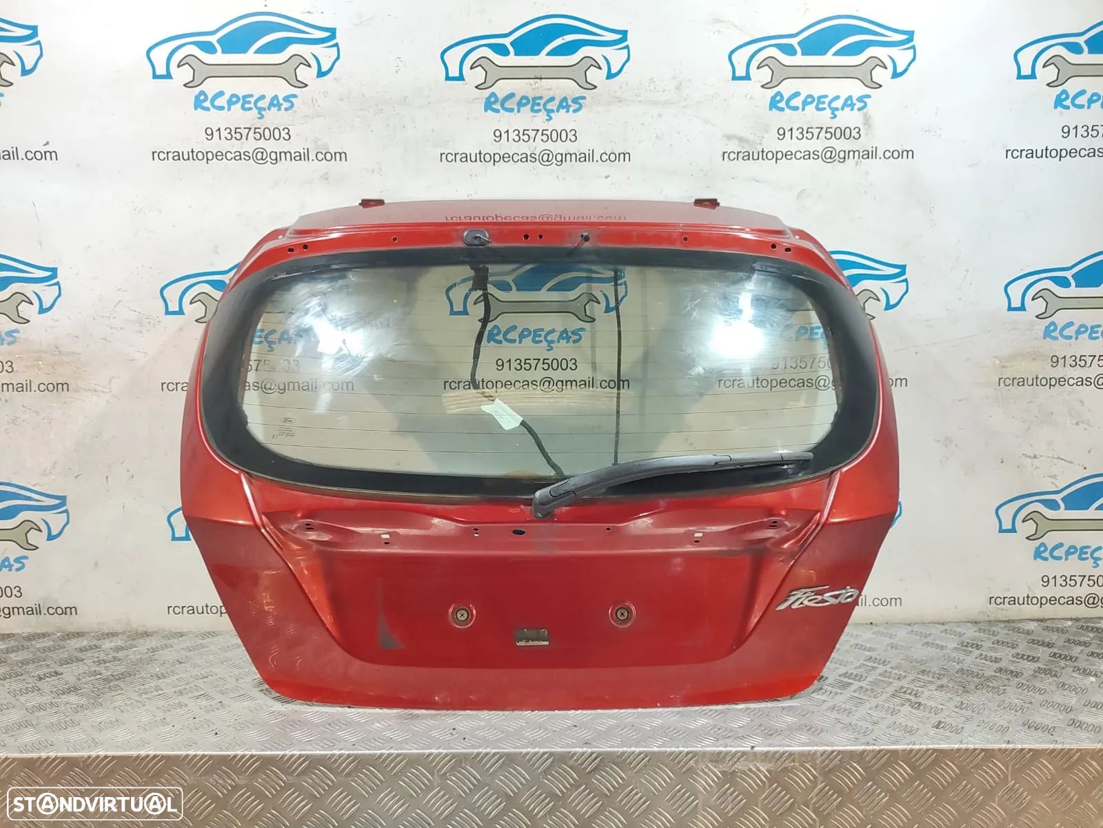 Porta / Tampa da Mala Ford Fiesta VI 6 MK6 em Vermelho / Vermelha - 1