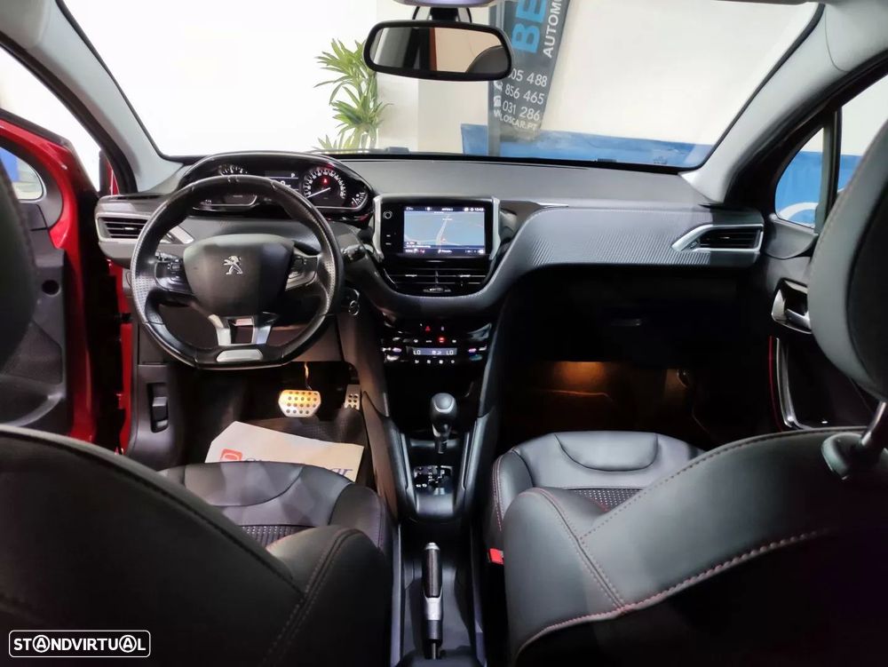 Peugeot 208 1.2 PureTech GT Line EAT6 - 22